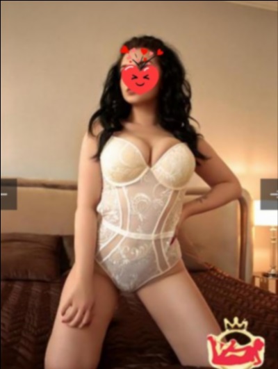 Asma, 33 ans, Saint-Julien-en-Genevois