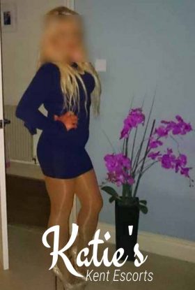 Genevieve, 25 ans, Saint-Laurent-de-Mure