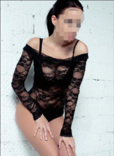 Lena, 18 ans, Combourg