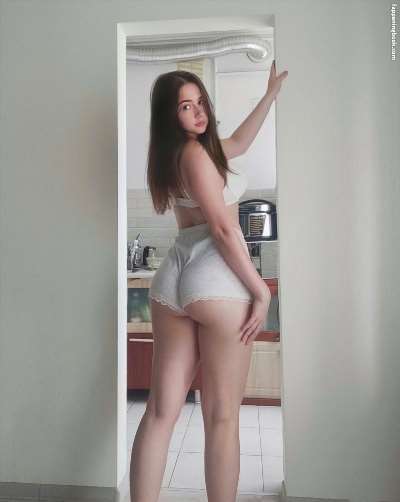 Maely, 19 ans, Cognac
