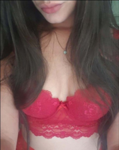 Natalie, 32 ans, Saint-Maximin-la-Sainte-Baume