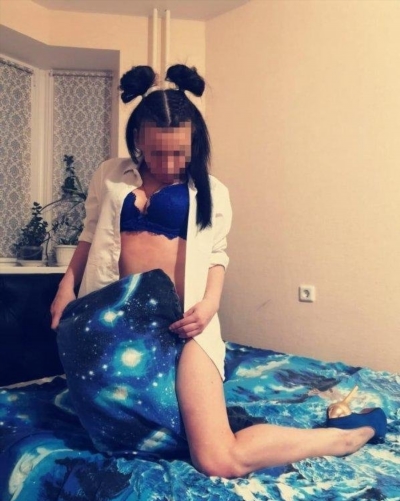 Nora, 18 ans, Chambray-les-Tours